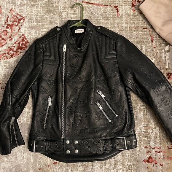 Skull Face and Leaf Leather Jacket - Picture 3 of 16